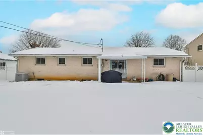 2227 W Woodlawn Street, South Whitehall Twp, PA 18104 - Photo 39