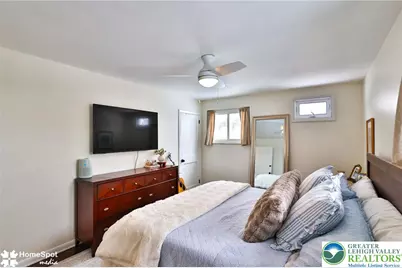 2227 W Woodlawn Street, South Whitehall Twp, PA 18104 - Photo 23