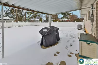 2227 W Woodlawn Street, South Whitehall Twp, PA 18104 - Photo 35