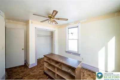 34 N Prospect Street, Phillipsburg, NJ 08865 - Photo 17