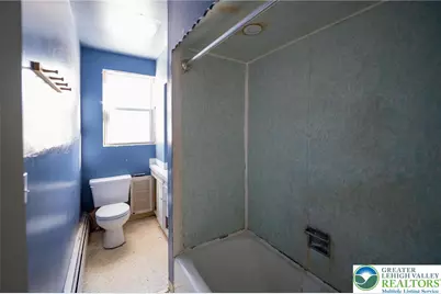 34 N Prospect Street, Phillipsburg, NJ 08865 - Photo 15