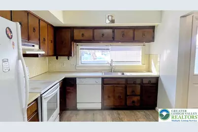 1808 Bent Pine, Upper Macungie Township, PA 18051 - Photo 5