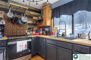 218 Blue Jay Ct, Bushkill, PA 18324 - Photo 11