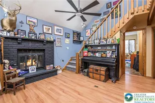 218 Blue Jay Ct, Bushkill, PA 18324 - Photo 9