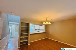 102 Quaker Dr, Bethlehem Township, PA 18020 - Photo 7