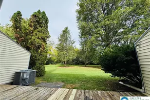 102 Quaker Dr, Bethlehem Township, PA 18020 - Photo 27