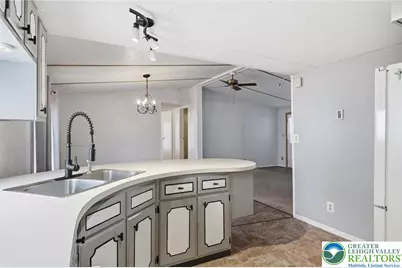 84 Linda Drive, Lehigh Township, PA 18088 - Photo 19