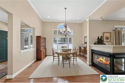 1895 Caryn Drive, Lower Saucon Township, PA 18055 - Photo 7