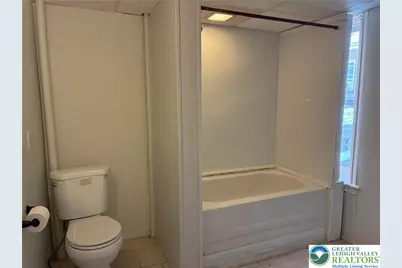 622 N Silk Street, Allentown, PA 18102 - Photo 9