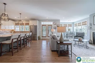 4475 Stonebridge Drive, Upper Saucon Township, PA 18015 - Photo 11