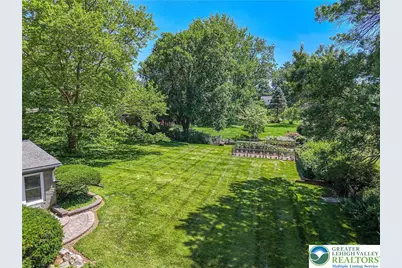 684 Pine Top Trail, Bethlehem, PA 18017 - Photo 7