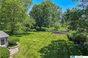 684 Pine Top Trail, Bethlehem City, PA 18017 - Photo 7