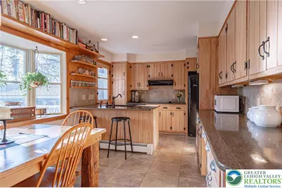 684 Pine Top Trail, Bethlehem, PA 18017 - Photo 13