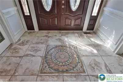 19 Springwood Drive, Allentown City, PA 18104 - Photo 9