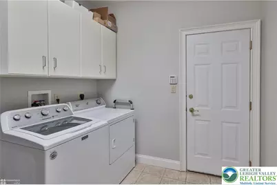 19 Springwood Drive, Allentown City, PA 18104 - Photo 15