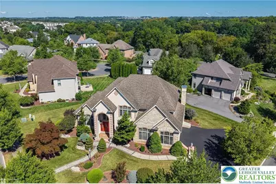 19 Springwood Drive, Allentown City, PA 18104 - Photo 3