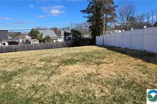 2463 S Lumber St, Allentown City, PA 18103 - Photo 23