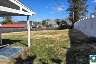 2463 S Lumber St, Allentown City, PA 18103 - Photo 25