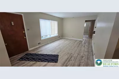 2463 S Lumber Street, Allentown City, PA 18103 - Photo 11