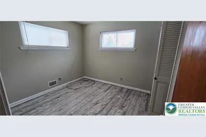 2463 S Lumber Street, Allentown City, PA 18103 - Photo 13