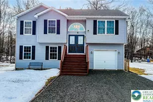 3305 Woodland Dr, Tobyhanna, PA 18466 - Photo 1