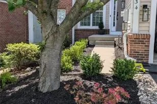 1834 Majestic Dr, South Whitehall Twp, PA 18069 - Photo 3