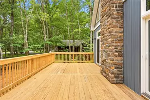101 White Oak Dr, Penn Forrest, PA 18229 - Photo 11