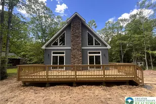 101 White Oak Dr, Penn Forrest, PA 18229 - Photo 3