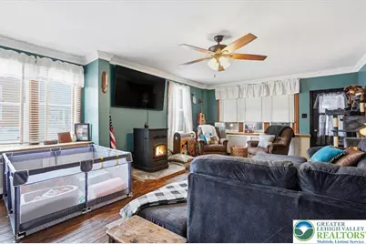 405 E Landis Street, Coopersburg, PA 18036 - Photo 11