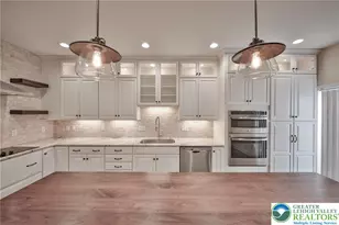 2529 Gila Dr, Forks Twp, PA 18040 - Photo 9