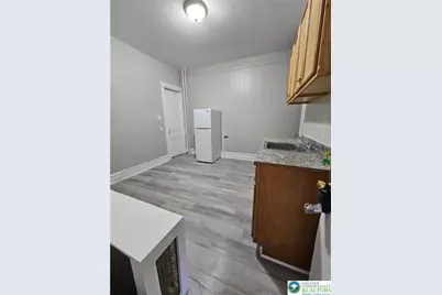 625 N 6th Street #5, Allentown, PA 18102 - Photo 3