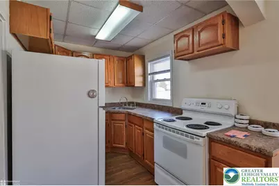 38 W Central Avenue, Bangor Boro, PA 18013 - Photo 37