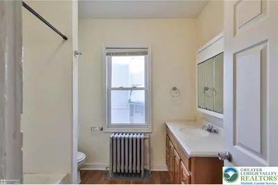 38 W Central Avenue, Bangor Boro, PA 18013 - Photo 61