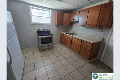 211 Columbia Street, Bethlehem City, PA 18015 - Photo 3
