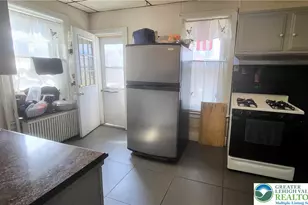 634 N 12th St, Allentown City, PA 18102 - Photo 9