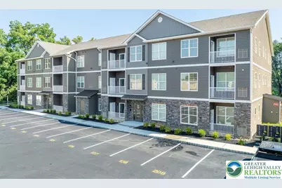 2897 Easton Avenue #306, Bethlehem, PA 18017 - Photo 1