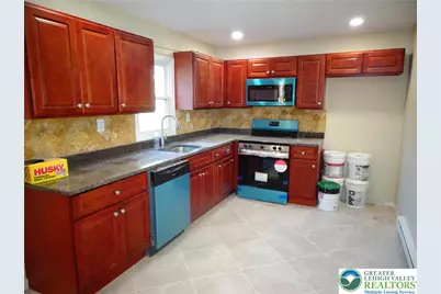 207 Sleepy Hollow Road, Bath, PA 18014 - Photo 7