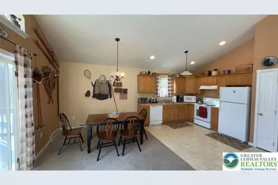 223 Petrarch Trail, Penn Forrest, PA 18210 - Photo 5