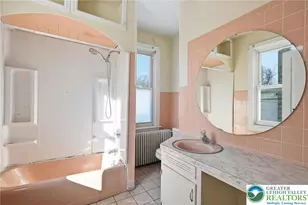 3907 Main St, Washington Township, PA 18080 - Photo 23