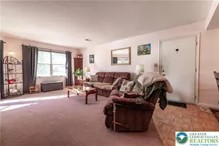 4754 Cheryl Dr, Freemansburg, PA 18017 - Photo 3