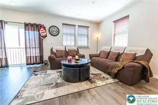 1031 Turnstone Dr, Upper Macungie Township, PA 18051 - Photo 7