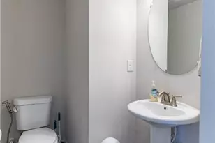 1031 Turnstone Dr, Upper Macungie Township, PA 18051 - Photo 19