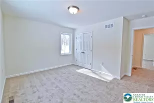 730 Dancing Ridge Rd, Middle Smithfield, PA 18302 - Photo 9