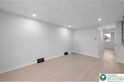 2336 2nd Street, Wilson Boro, PA 18042 - Photo 3