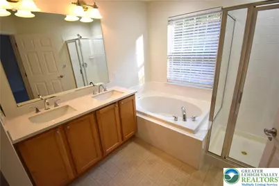 150 Knollwood Drive, Williams Township, PA 18042 - Photo 11