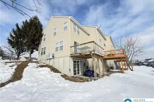 60 Lower Ridgeview Cir, Middle Smithfield, PA 18356 - Photo 13