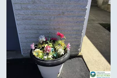 390 Fairview Street, Emmaus Boro, PA 18049 - Photo 3