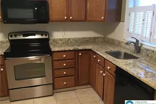 390 Fairview St, Emmaus, PA 18049 - Photo 7