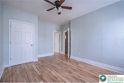 732 2nd Street #2nd Floor, Catasauqua Boro, PA 18032 - Photo 17