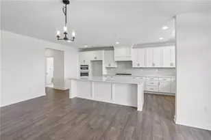 5395 Red Oak Dr, Upper Saucon Township, PA 18036 - Photo 11